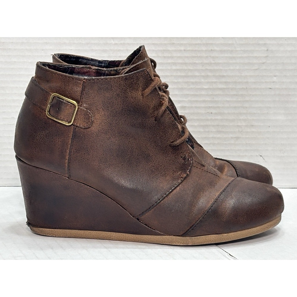 Maurices Cheri Wedge Booties Brown Distressed Lace Up Ankle Boots Women's 7.5